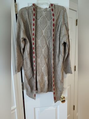 Uniqlo Taupe Cable Knit Open Cardigan with Red Trim